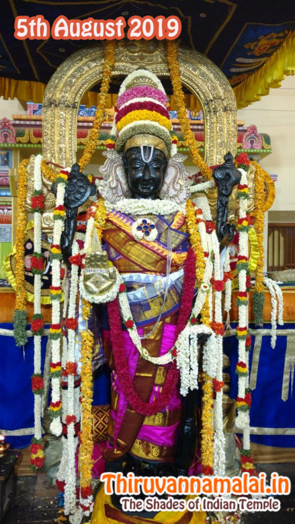 athi Varadar darshan pics live 2019
